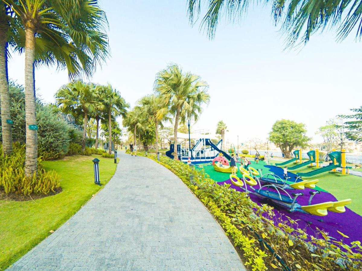 Vinhomes Binh Thanh Official Luxury Apartment Thành Pho Ho Chí Minh Esterno foto